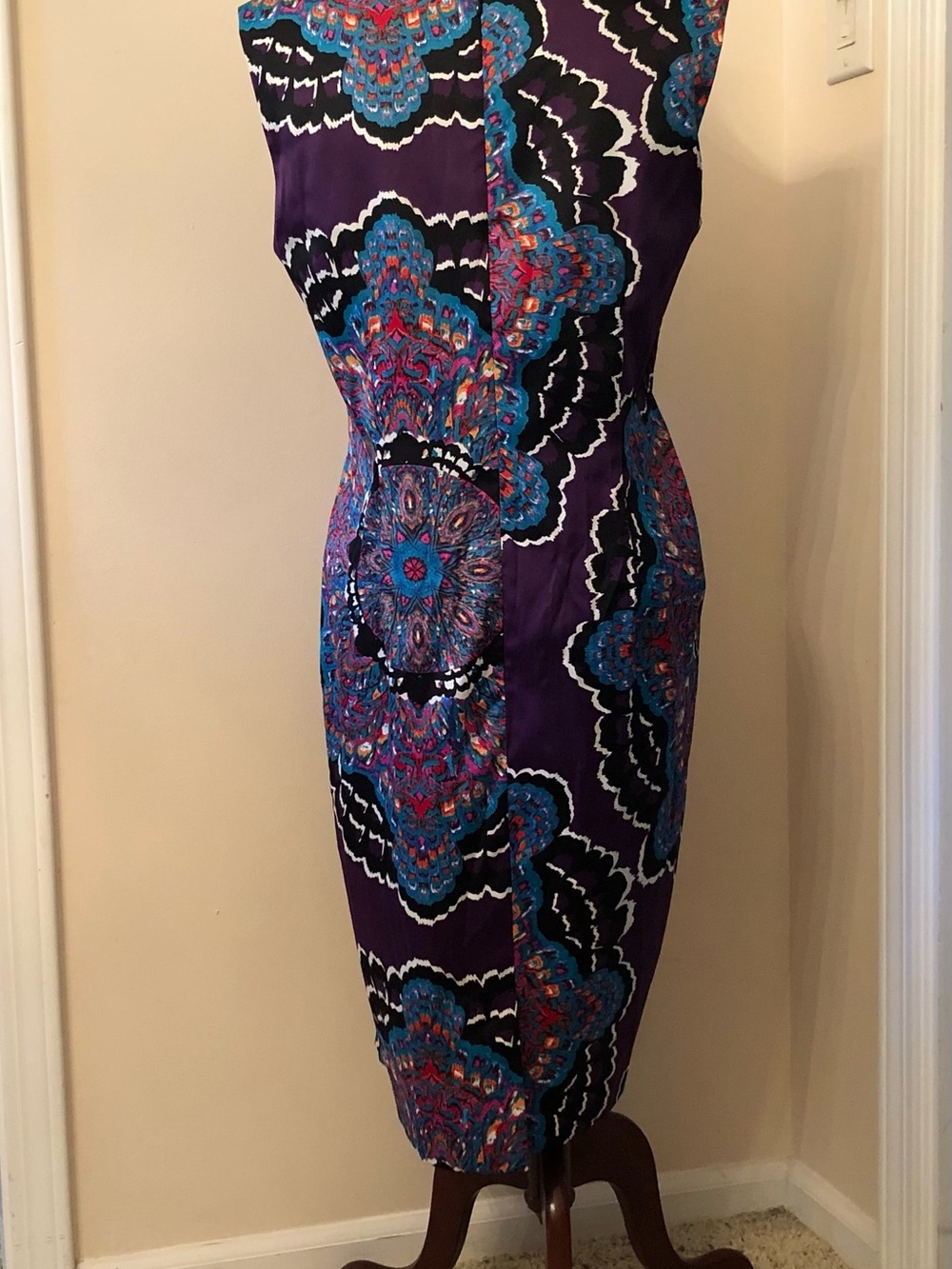 AGB Woman Kaleidoscopic Medallion Sheath Dress 14W EUC - Picture 2 of 14